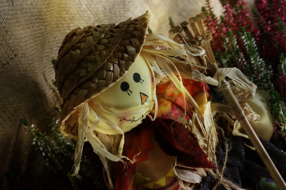 Welsh holiday resort, voted third best in the UK, launches Autumnal season with spooky Bwbach festival